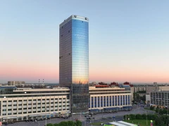 Компания возводит более 300 тыс квадратных метров жилья в Санкт-Петербурге и Калининграде.